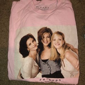 URBAN OUTFITTERS FRIENDS T